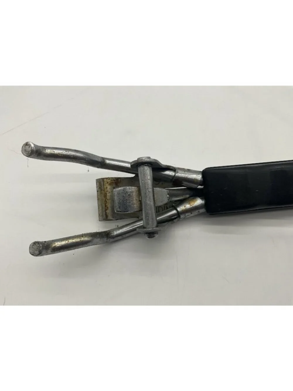 Guardian Serviceware Detachable Clamp On Handle and 2 Pan Handles Black Bakelite